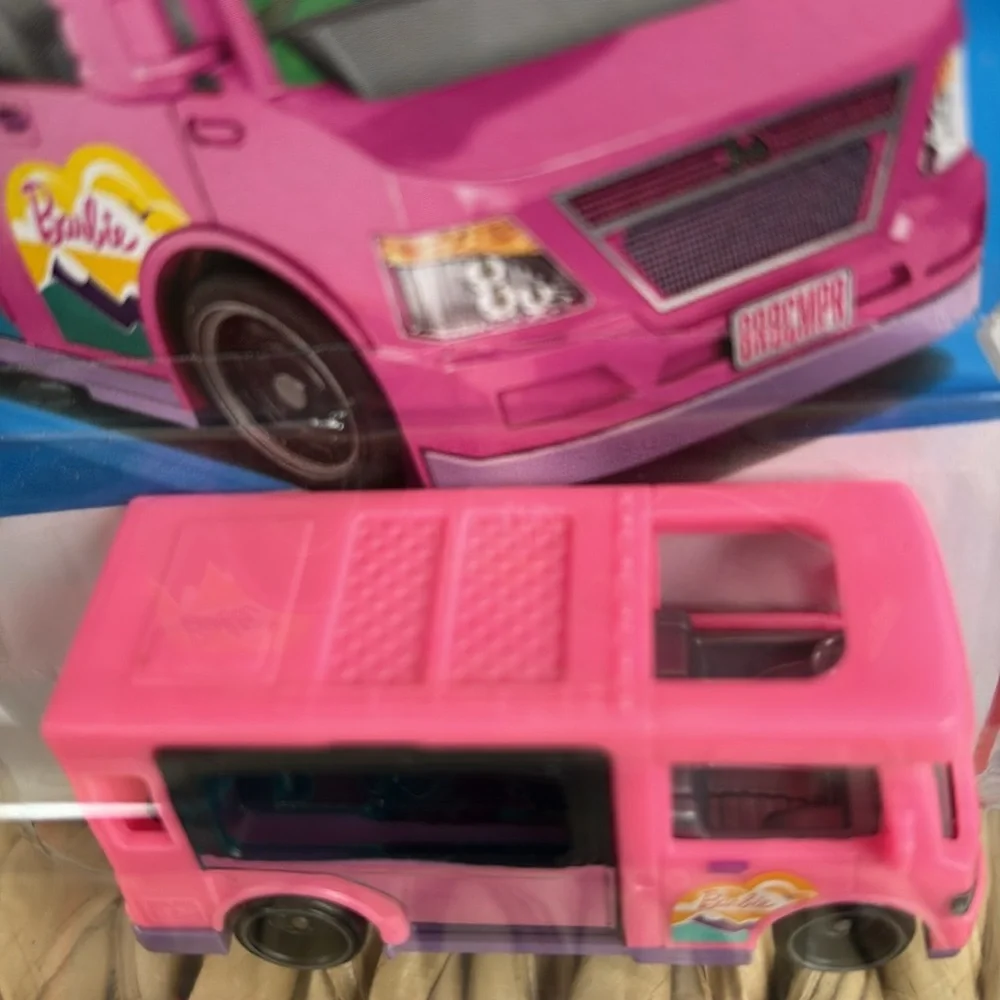 Barbie Hot Wheels Dream Camper Mobile Home Van Bright Pink Hotwheels 🆕 2026